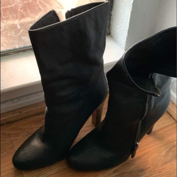 Coach Mid Calf leather - Picture 2 of 6